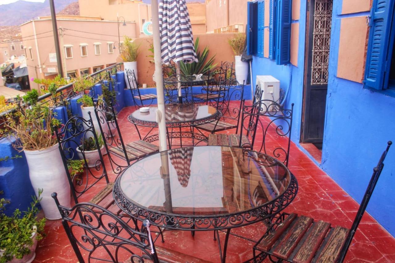 Auberge Et Hotel Les Amis تافراوت المظهر الخارجي الصورة