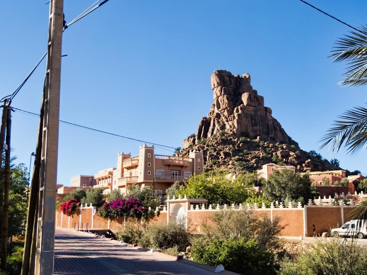 Auberge Et Hotel Les Amis تافراوت المظهر الخارجي الصورة